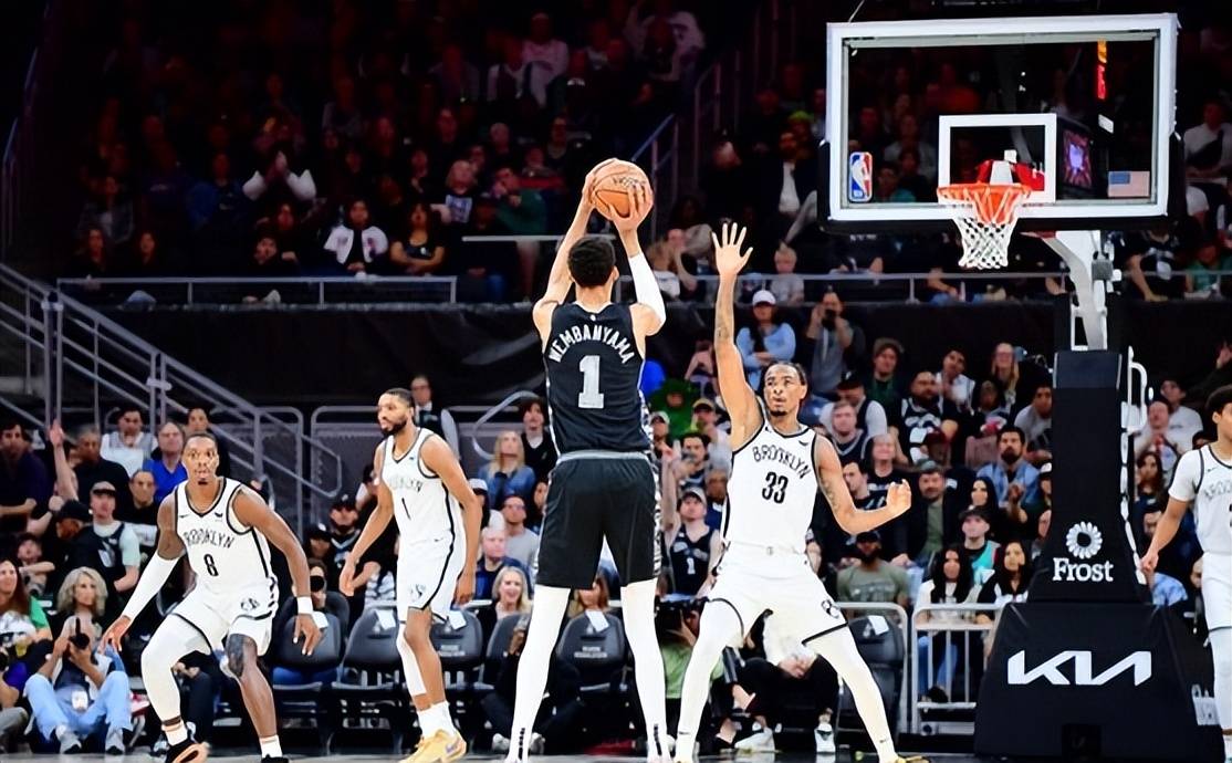 爱游戏APP-凯尔特人客场力克篮网，取得三连胜！的简单介绍