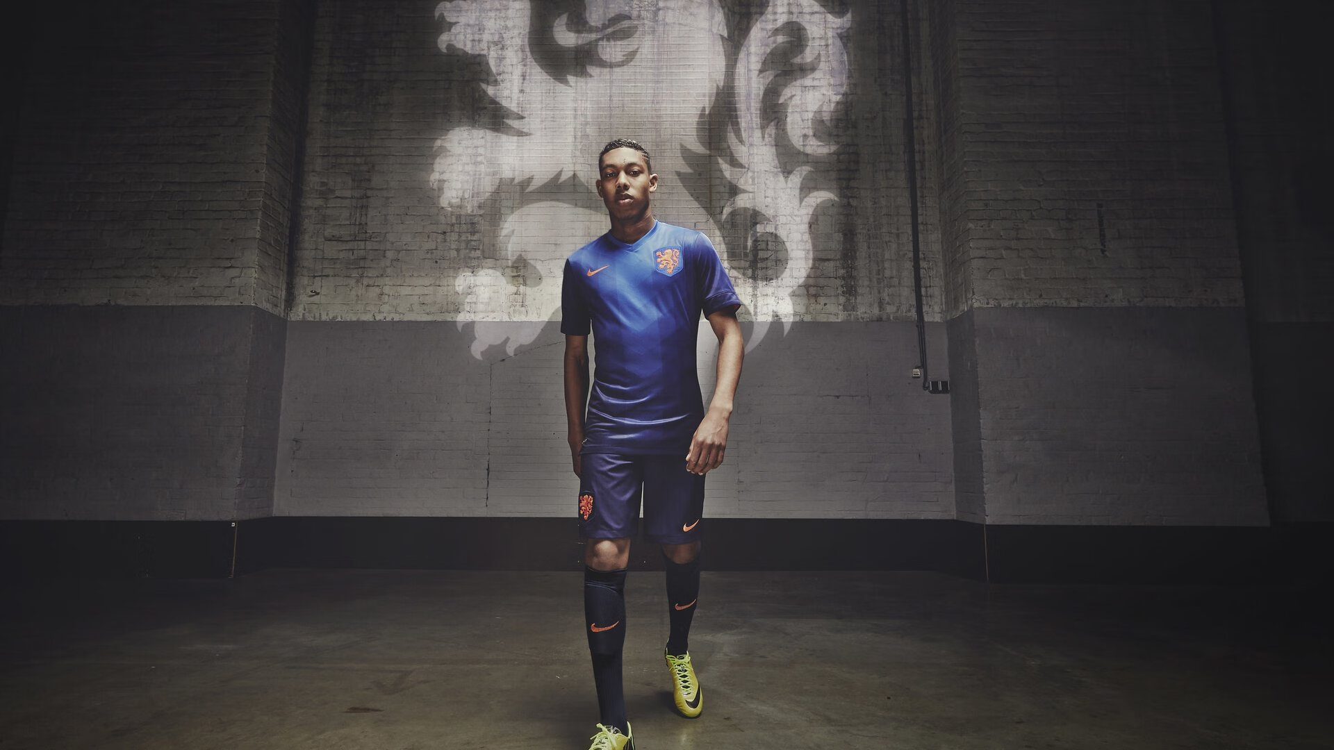 德甲争冠战之夜,弗拉霍维奇里程碑闪耀,改写历史的一晚