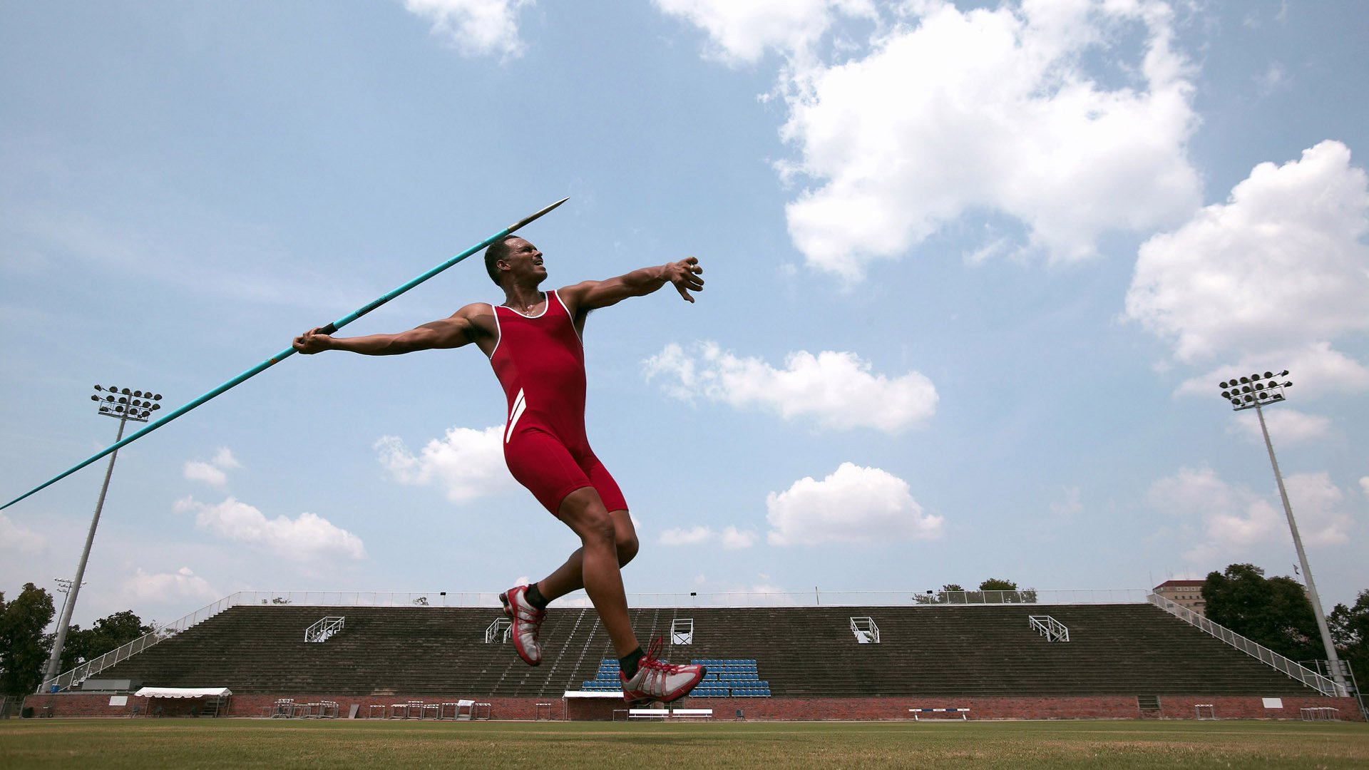 杰伦·格林冠军级表现点燃全场，爵士力克浙江队展现唯一性魅力